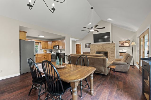 1150 Tonya Trl, Cumberland Furnace, TN 37051