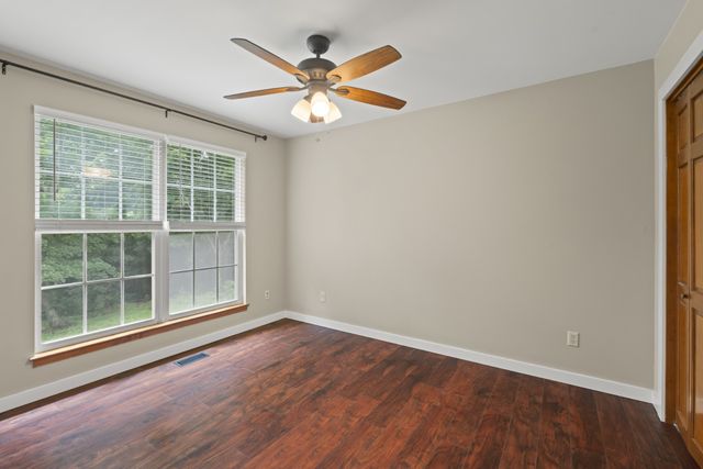 1150 Tonya Trl, Cumberland Furnace, TN 37051