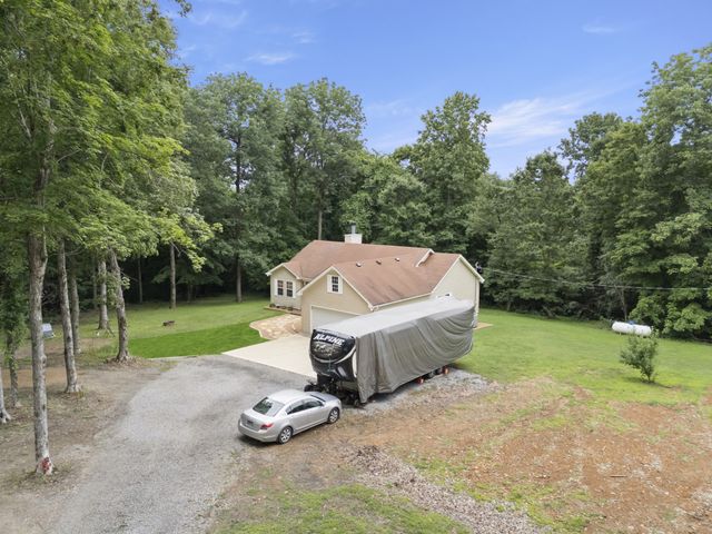 1150 Tonya Trl, Cumberland Furnace, TN 37051