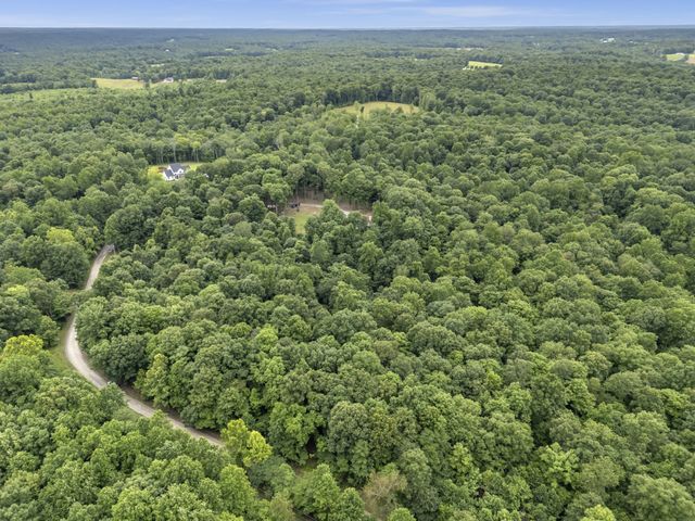1150 Tonya Trl, Cumberland Furnace, TN 37051