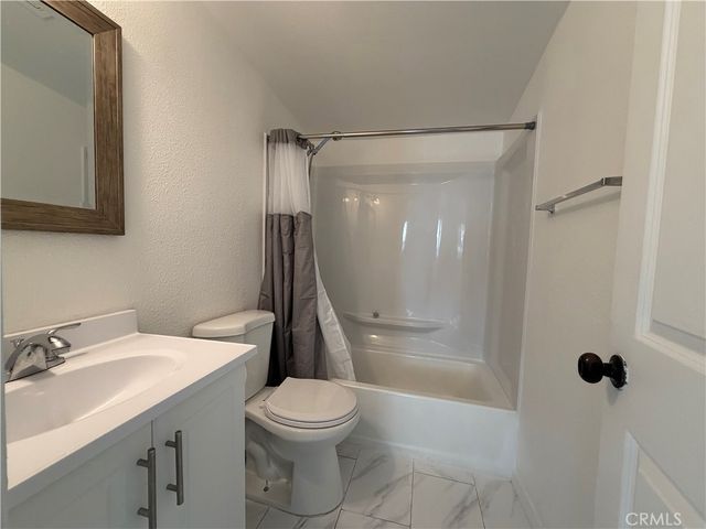 9395 Mission Boulevard D, Jurupa Valley, CA 92509