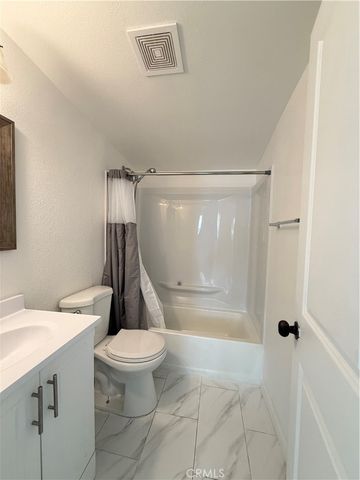 9395 Mission Boulevard D, Jurupa Valley, CA 92509