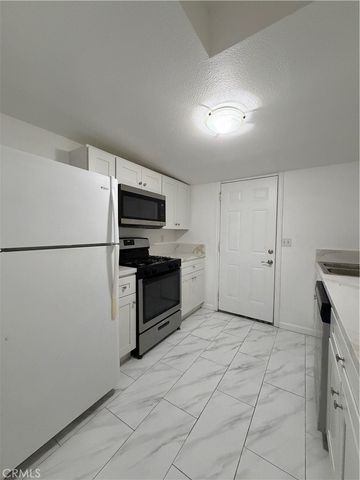 9395 Mission Boulevard D, Jurupa Valley, CA 92509