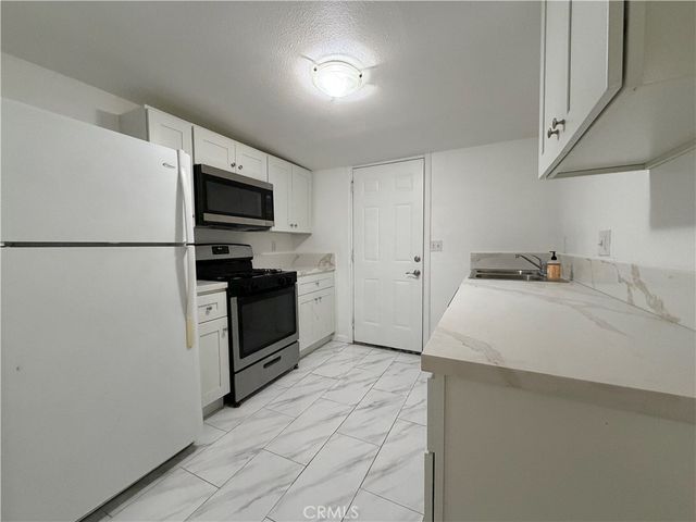 9395 Mission Boulevard D, Jurupa Valley, CA 92509