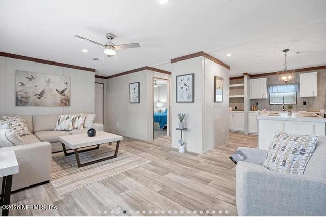 140 ISLANDER Road, Satsuma, FL 32189