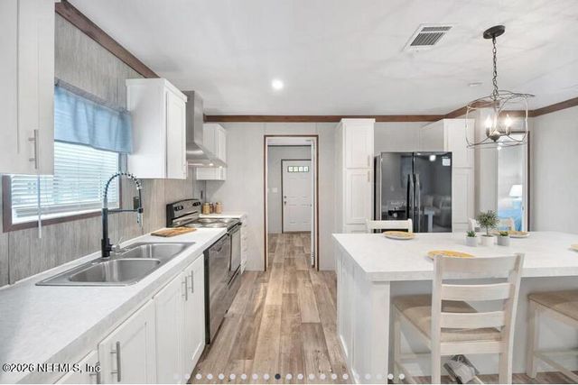 140 ISLANDER Road, Satsuma, FL 32189