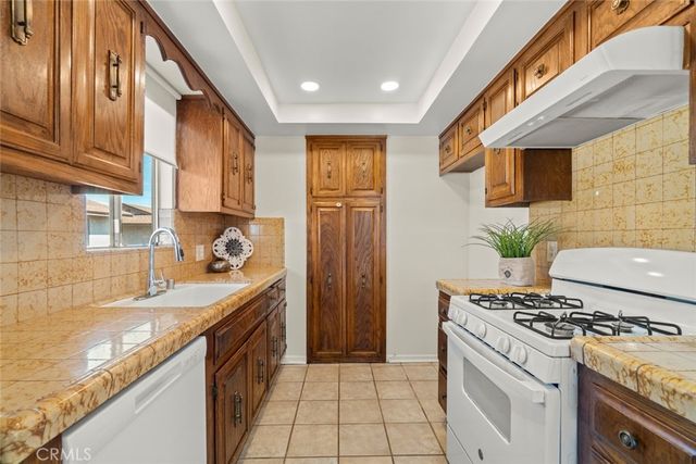 1452 Countrywood 9, Hacienda Heights, CA 91745