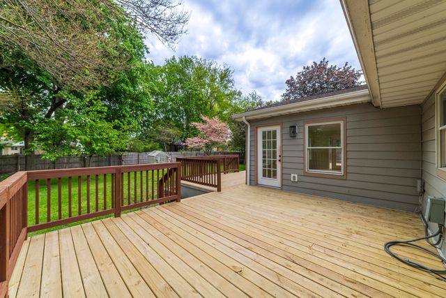 122 Boyd Circle, Michigan City, IN 46360