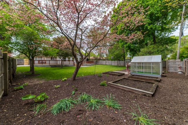 122 Boyd Circle, Michigan City, IN 46360