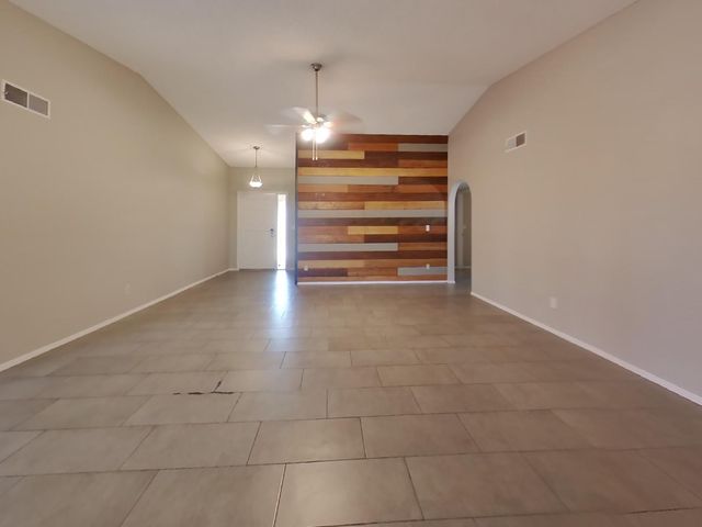 4140 W Pershing Avenue, Phoenix, AZ 85029