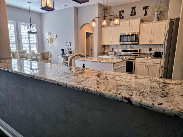 6078 Walk Along Way, Crestview, FL 32536