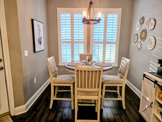 6078 Walk Along Way, Crestview, FL 32536
