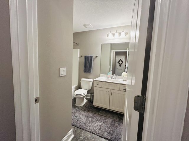 6078 Walk Along Way, Crestview, FL 32536
