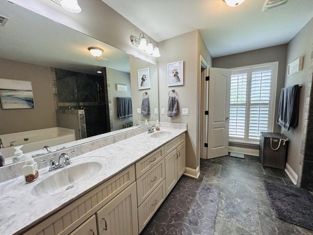 6078 Walk Along Way, Crestview, FL 32536