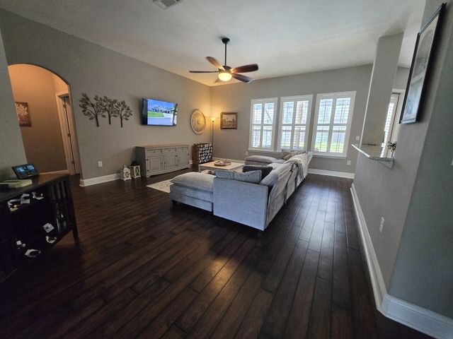 6078 Walk Along Way, Crestview, FL 32536
