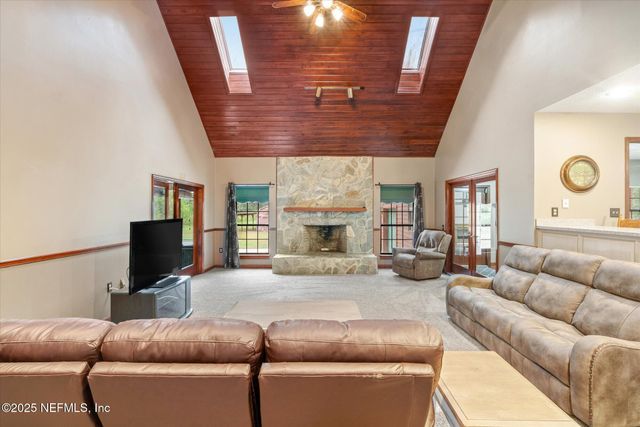 166 SLAUGHTER Road, Palatka, FL 32177