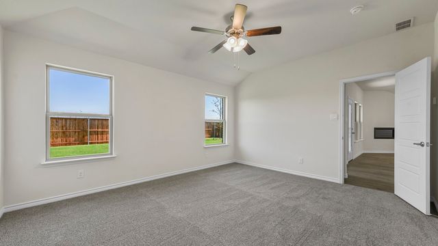 411 Epiphany Lane, Lavon, TX 75166