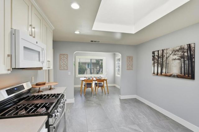 790 Shore Road, Hollister, CA 95023