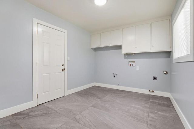 790 Shore Road, Hollister, CA 95023