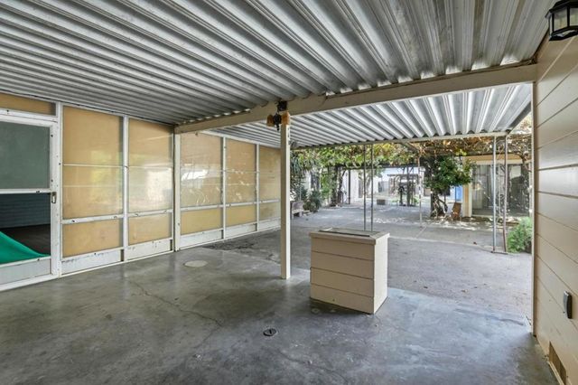 790 Shore Road, Hollister, CA 95023