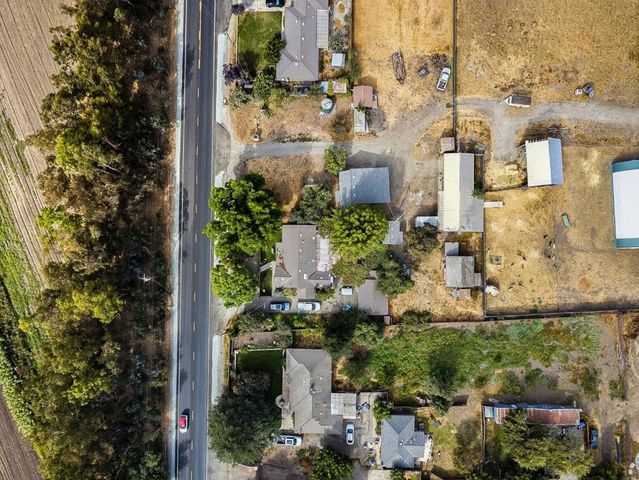 790 Shore Road, Hollister, CA 95023