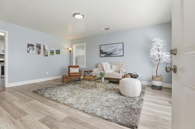 790 Shore Road, Hollister, CA 95023