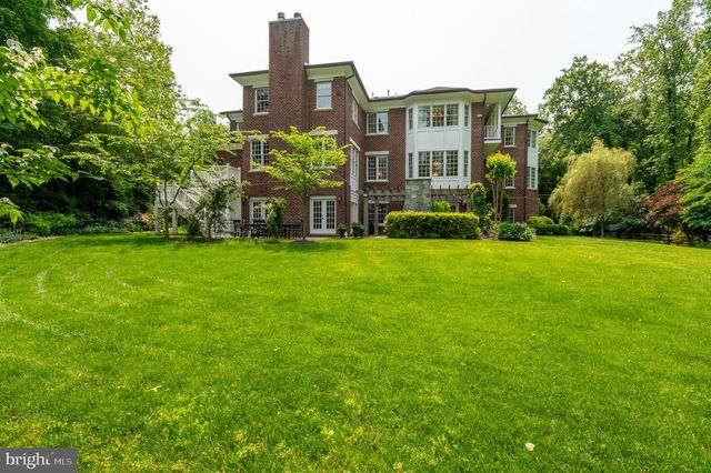 6804 BENJAMIN ST, Mclean, VA 22101