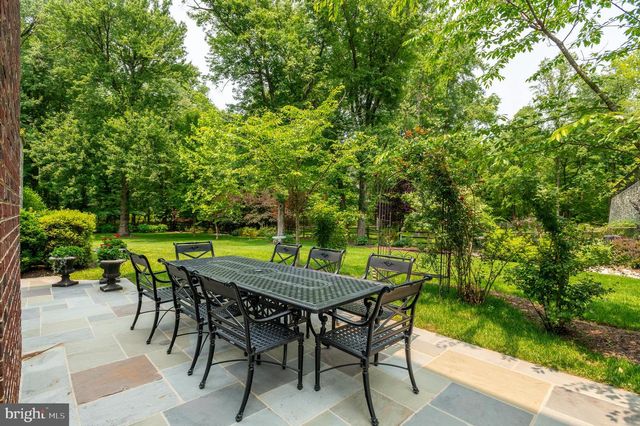 6804 BENJAMIN ST, Mclean, VA 22101