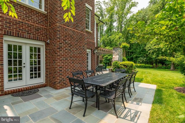 6804 BENJAMIN ST, Mclean, VA 22101