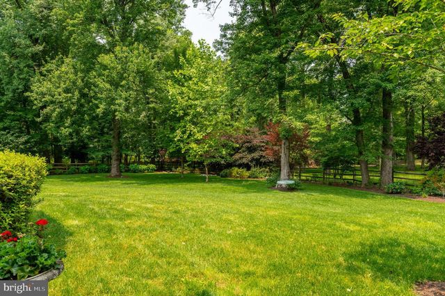 6804 BENJAMIN ST, Mclean, VA 22101