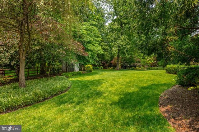 6804 BENJAMIN ST, Mclean, VA 22101