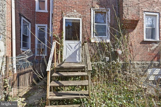 1222 S PEACH ST, Philadelphia, PA 19143