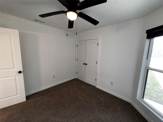100 W Hoover Avenue, Whitney, TX 76692