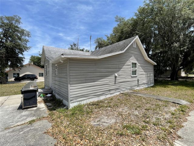 1022 OREGON AVENUE, St Cloud, FL 34769