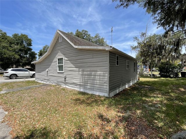 1022 OREGON AVENUE, St Cloud, FL 34769
