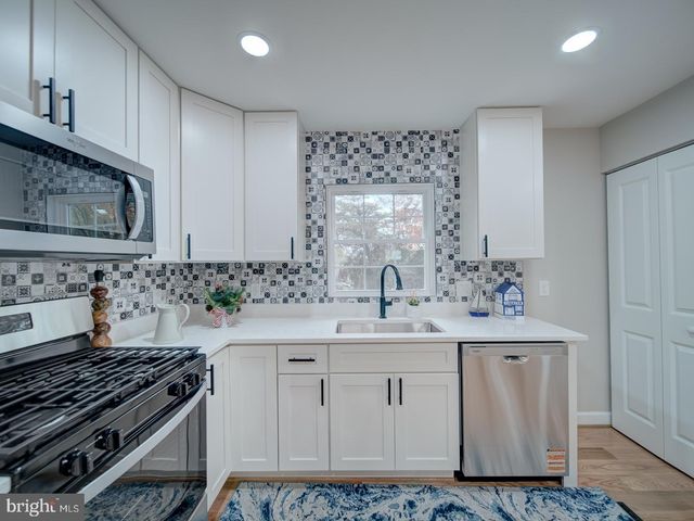 112 COURTNEY DR, Elkton, MD 21921