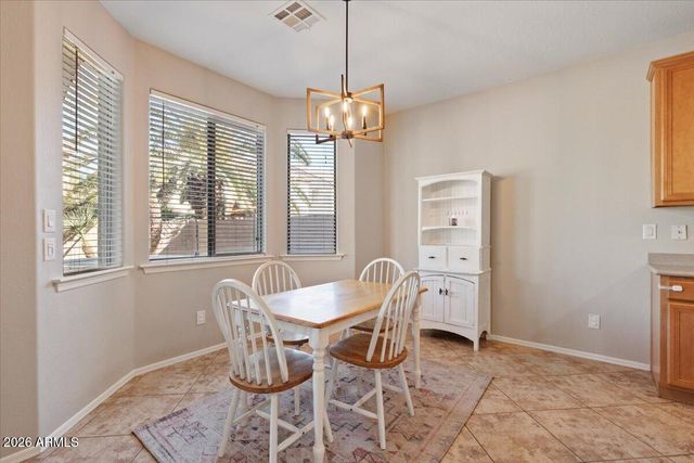 3622 E BRIDGEPORT Parkway, Gilbert, AZ 85295