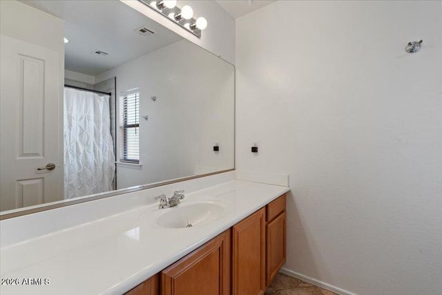 3622 E BRIDGEPORT Parkway, Gilbert, AZ 85295