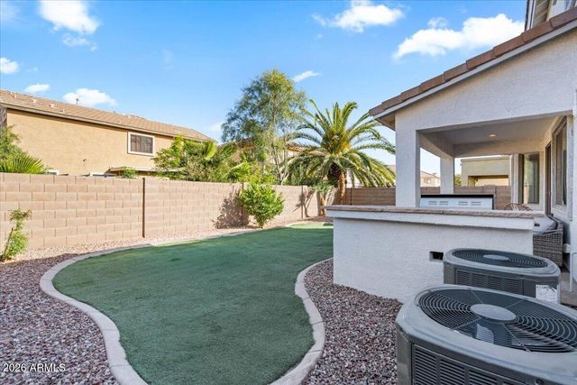 3622 E BRIDGEPORT Parkway, Gilbert, AZ 85295