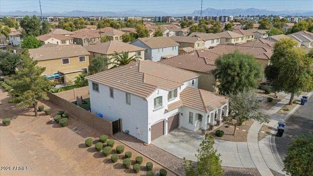 3622 E BRIDGEPORT Parkway, Gilbert, AZ 85295