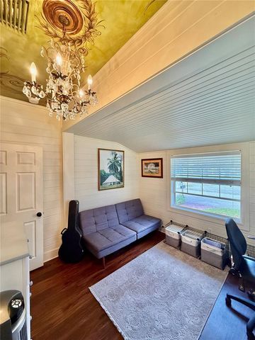 14058 11TH STREET, Dade City, FL 33525