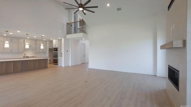 165 Brandon Cove, Castroville, TX 78009