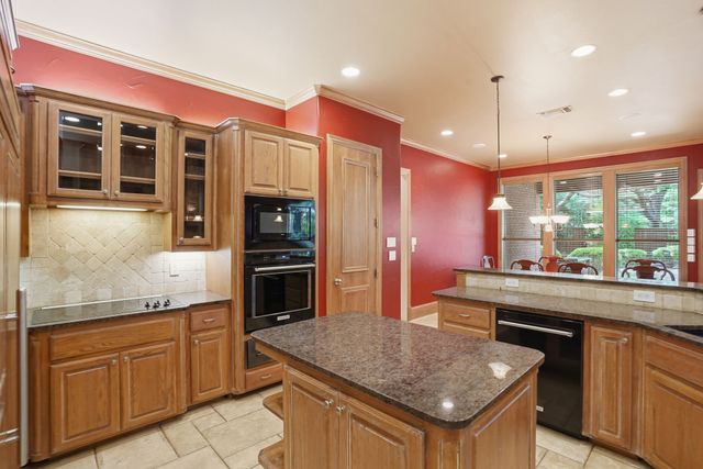 1006 S Wellington Point Road, Mckinney, TX 75072