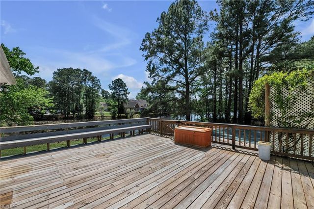 700 Cross QUAY, Chesapeake, VA 23320