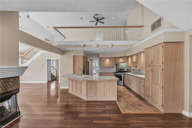 700 Cross QUAY, Chesapeake, VA 23320