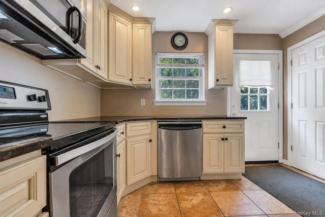 430 Yaphank Middle Island Road, Yaphank, NY 11980