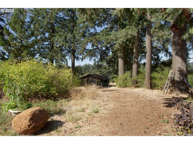 5545 SKYLINE Rd, Salem, OR 97301