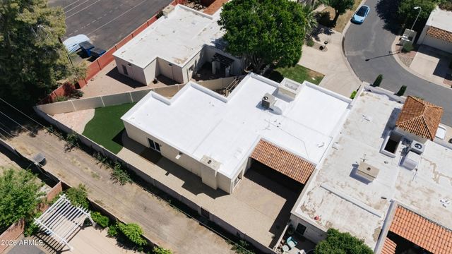1002 W SOLAR Drive, Phoenix, AZ 85021