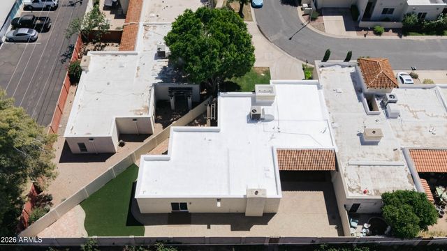 1002 W SOLAR Drive, Phoenix, AZ 85021
