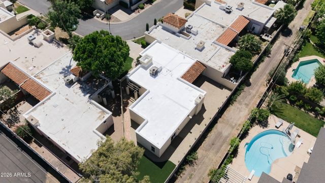 1002 W SOLAR Drive, Phoenix, AZ 85021